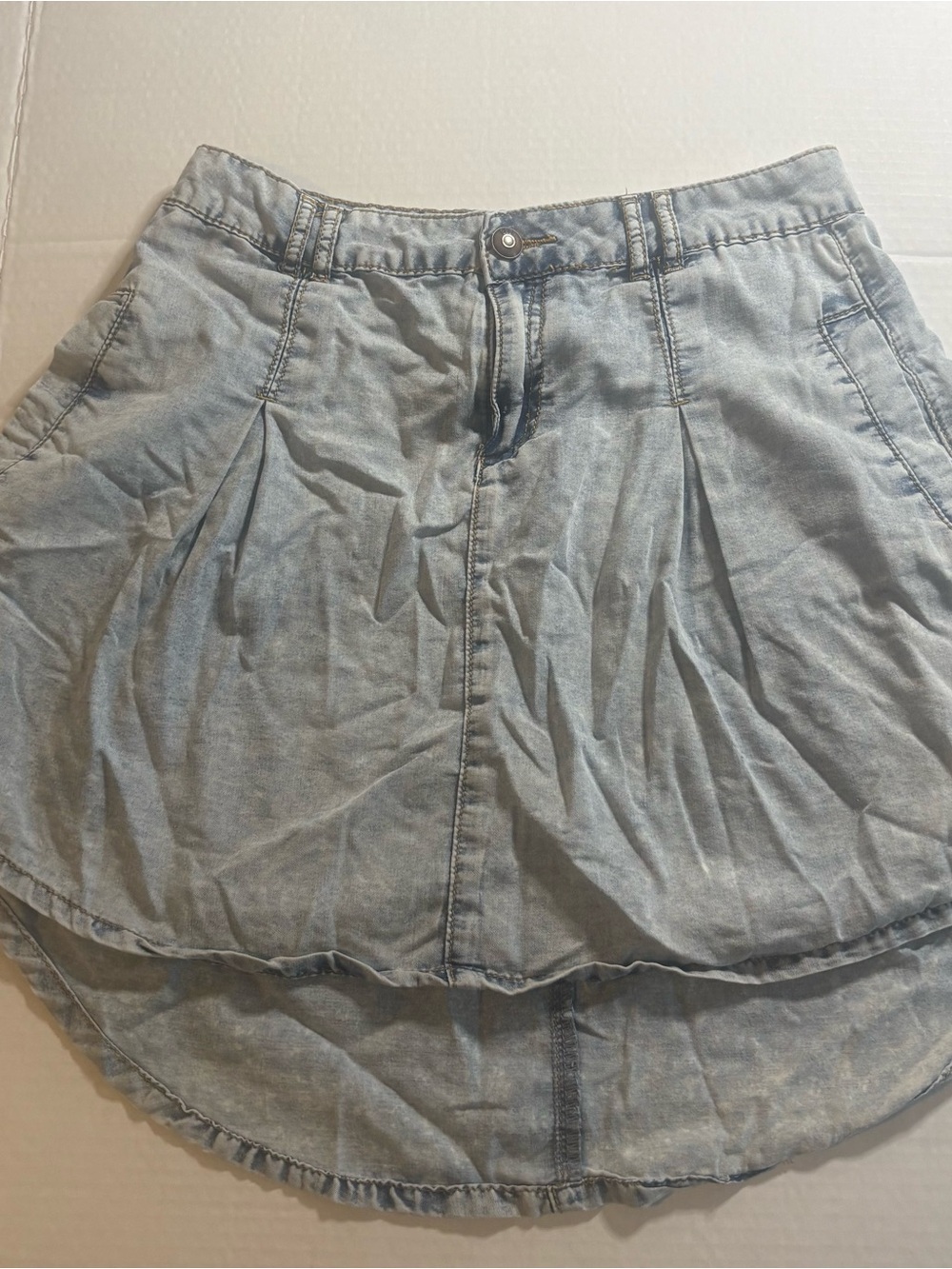 Adam Levine Collection Light Blue High-Low Denim Skirt 5/6